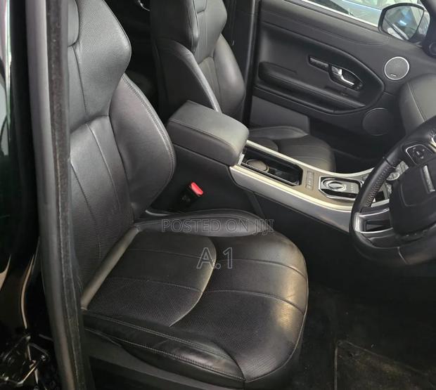 Land Rover Range Rover Evoque 2019 Matt Black
