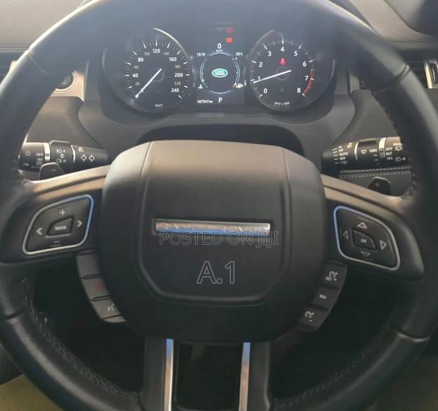 Land Rover Range Rover Evoque 2019 Matt Black