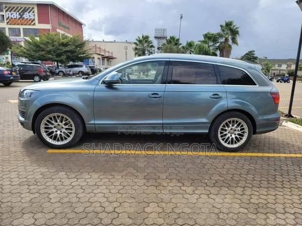 Audi Q7 2008 Gray