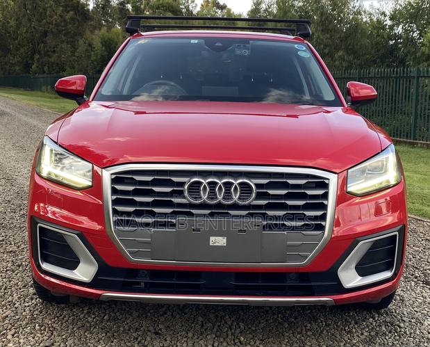 Audi Q2 1.0 TFSI FWD 2019 Red