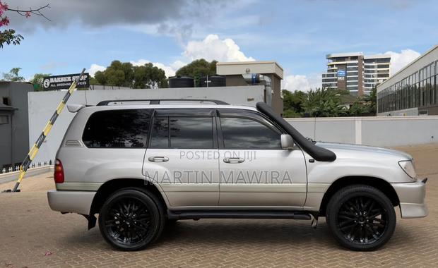 Toyota Land Cruiser Prado 2003 Silver
