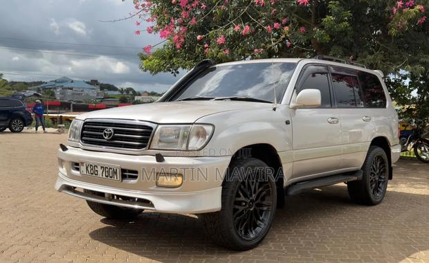 Toyota Land Cruiser Prado 2003 Silver