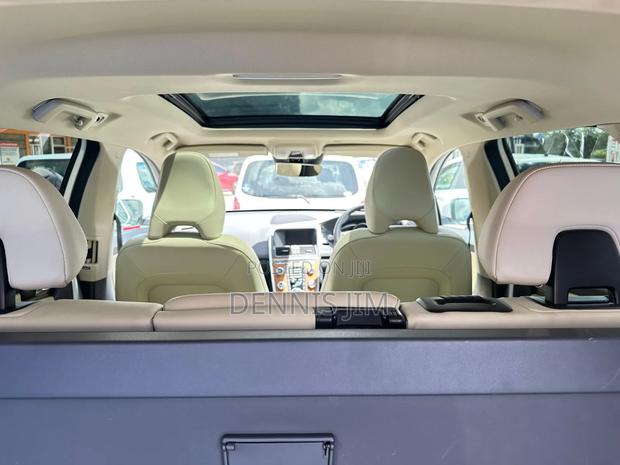 Volvo XC60 2017 White