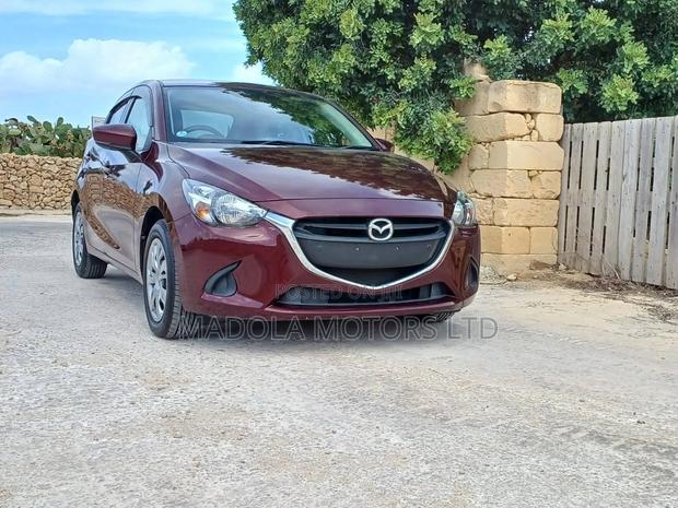 Mazda Demio 2018 Maroon