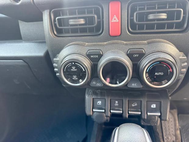 Suzuki Jimny 2019 Blue