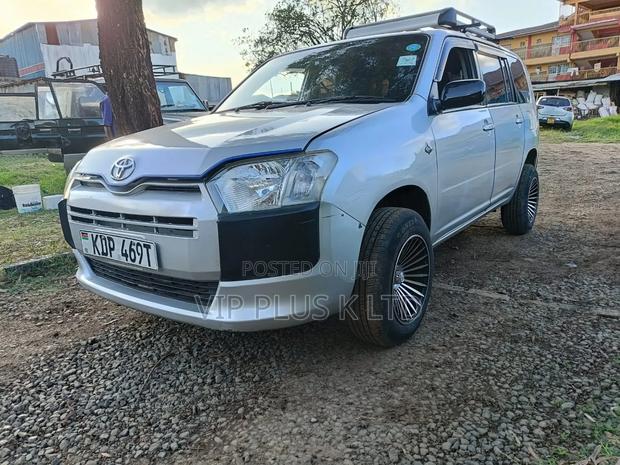 Toyota Succeed 2017 Silver