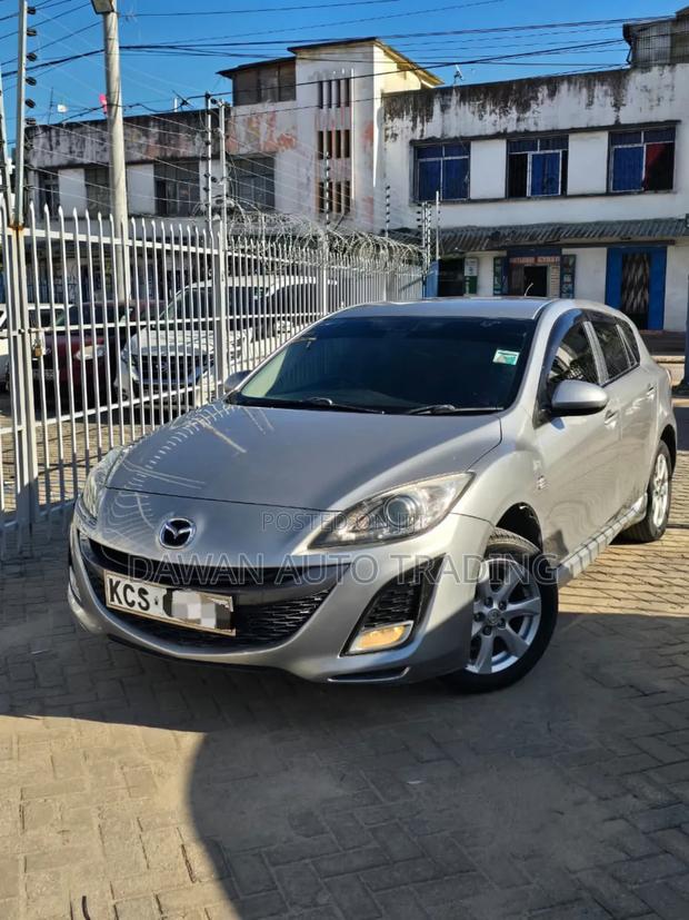Mazda Axela 2012 Gray