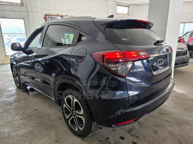 Honda Vezel 1.5 Hybrid 2WD 2019 Blue
