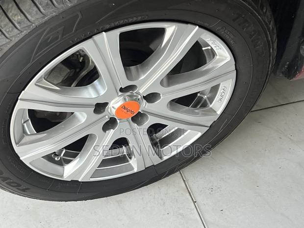 Toyota Sienta 2019 Burgundy