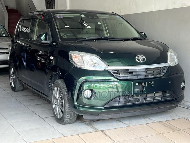 Toyota Passo 2019 Green