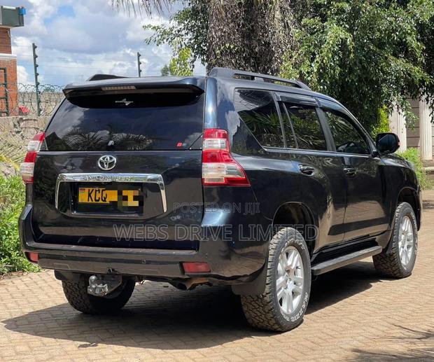 Toyota Land Cruiser Prado 3.0 TD 2011