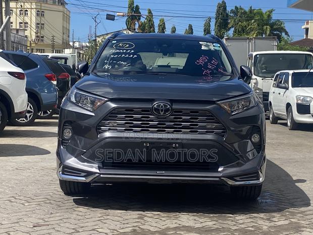 Toyota RAV4 2020 Gray