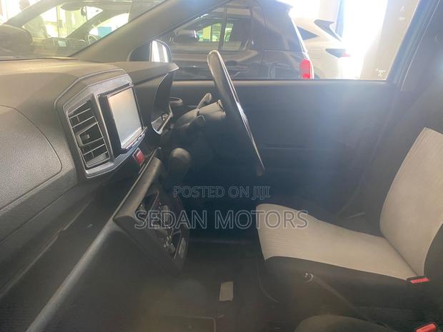 Daihatsu Mira 2019 Blue