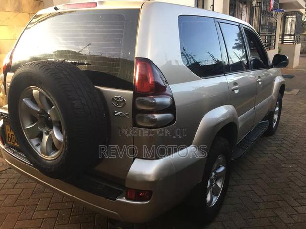 Toyota Land Cruiser 2008 Gold