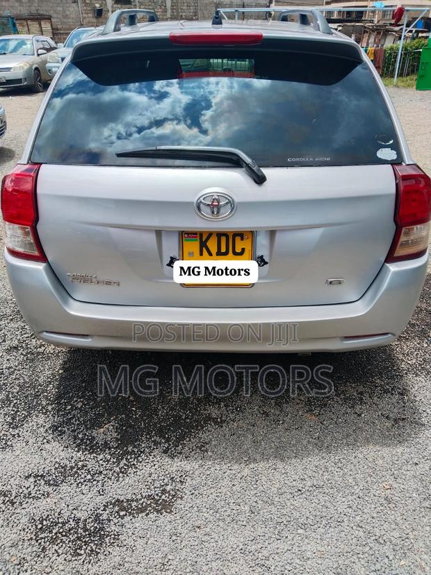Toyota Corolla Fielder 2015 Silver