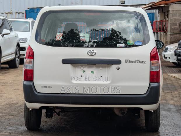 Toyota Probox 1.5 DX 2WD 2020 White
