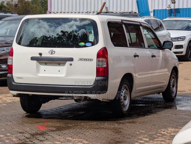 Toyota Succeed 2019 White
