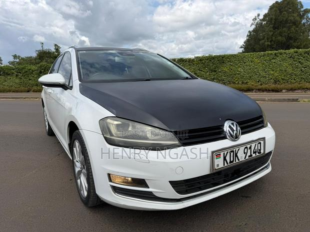 Volkswagen Golf Variant 2016 White