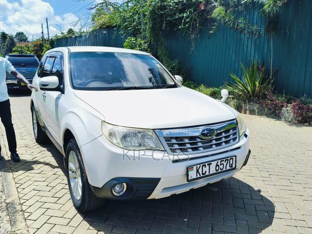 Subaru Forester 2.5X 2011 White