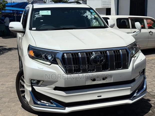 Toyota Land Cruiser Prado 2020 White