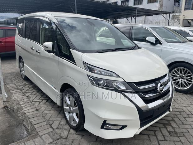 Nissan Serena 2019 White