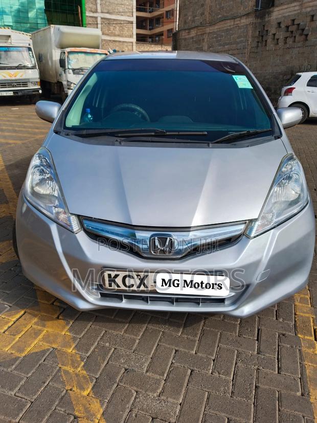 Honda Fit 2012 Silver