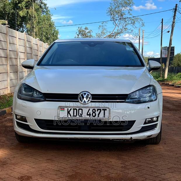 Volkswagen Golf TSI SE 4-Door FWD 2017 White