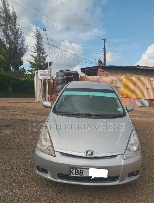 Toyota Wish 2007 Silver