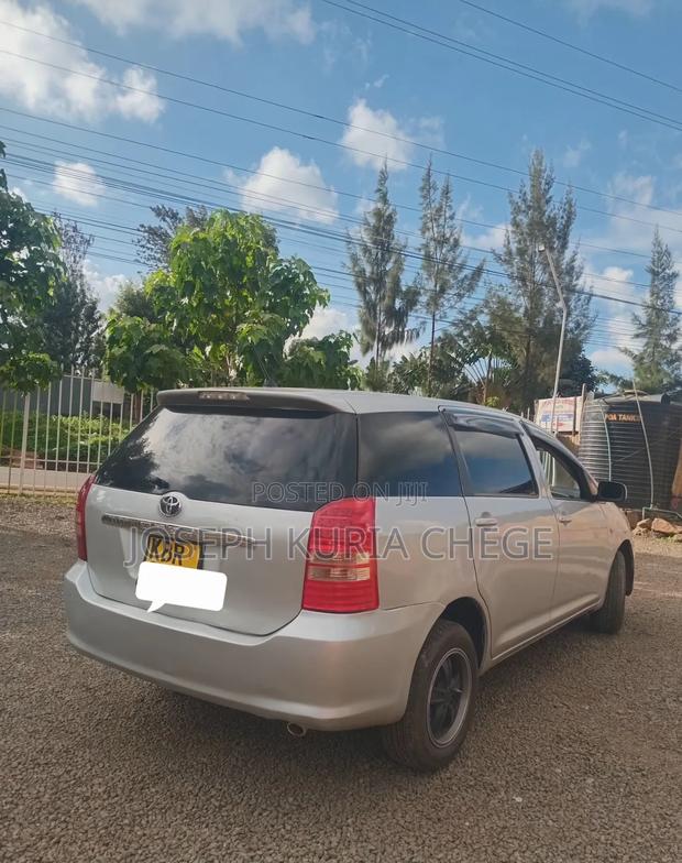 Toyota Wish 2007 Silver
