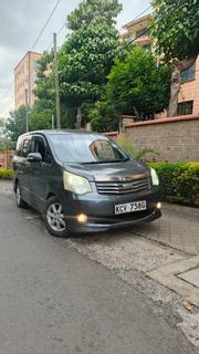 Toyota Noah 2012 Gray for sale