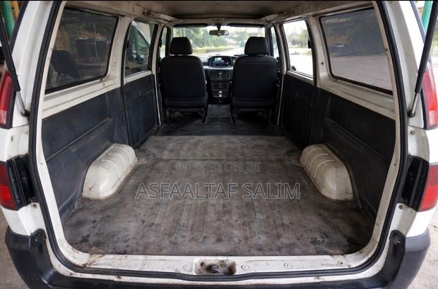 Toyota TownAce 2001 White
