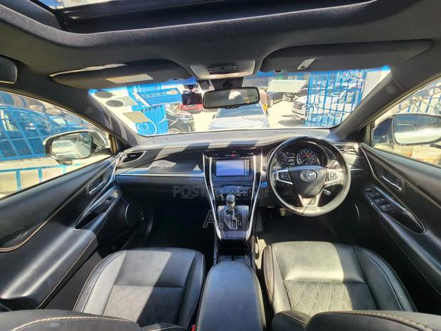 Toyota Harrier 2.0 2020 White