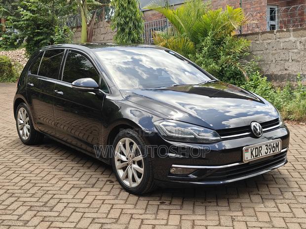 Volkswagen Golf TSI S FWD 2018 Black