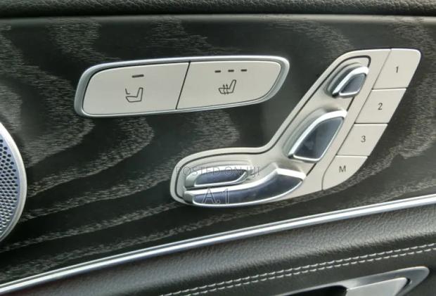 Mercedes-Benz E350e 2019 White