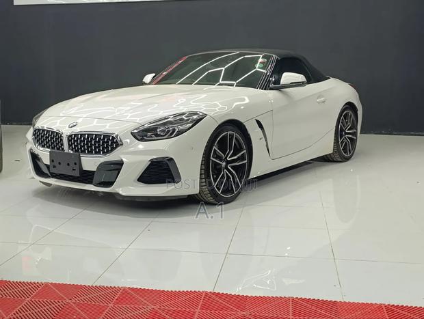BMW Z4 sDrive30i RWD 2019 White