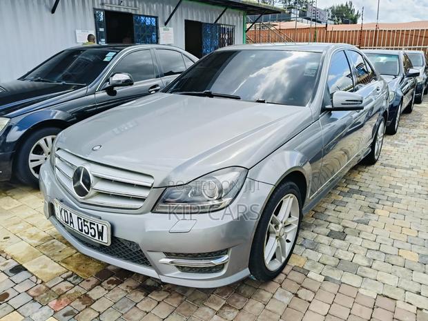 Mercedes-Benz C200 2013 Gray