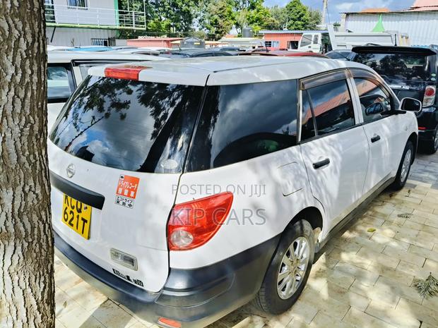 Nissan Advan 2012 White