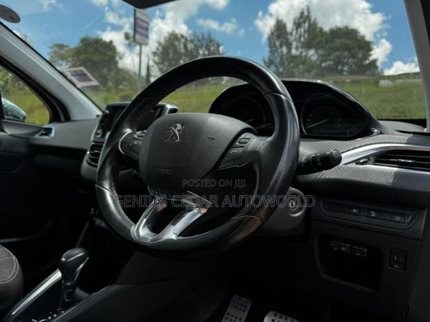 Peugeot 208 2019