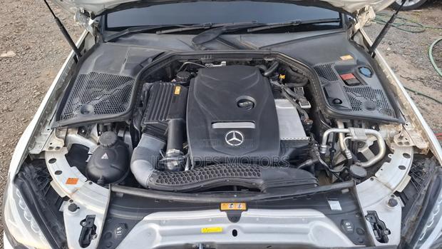 Mercedes-Benz C200 2016 White