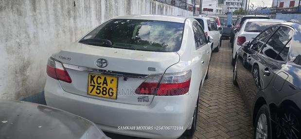 Toyota Premio 2014 White