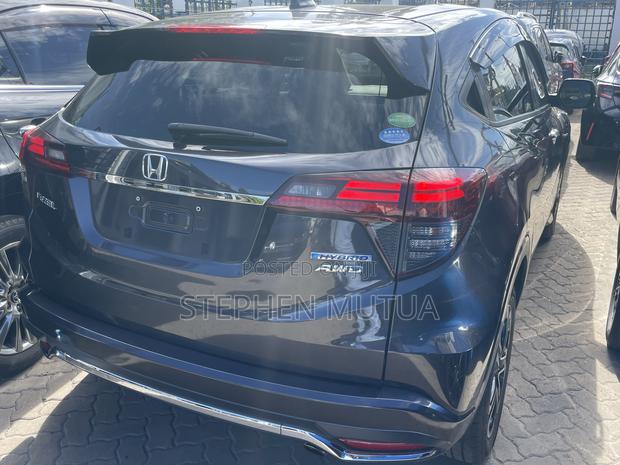 Honda Vezel 1.5 Hybrid 4WD 2020 Gray