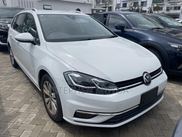 Volkswagen Golf 2019 White