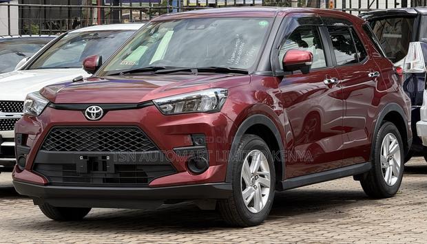 Toyota Raize 1.0 FWD 2019 Maroon