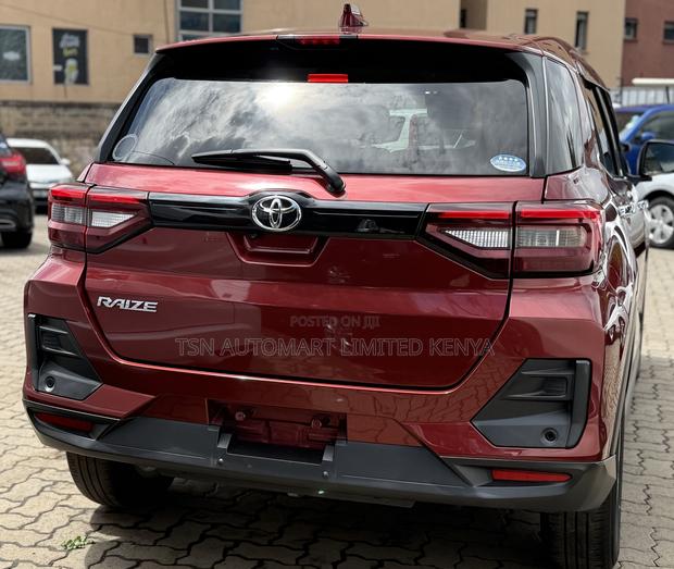 Toyota Raize 1.0 FWD 2019 Maroon