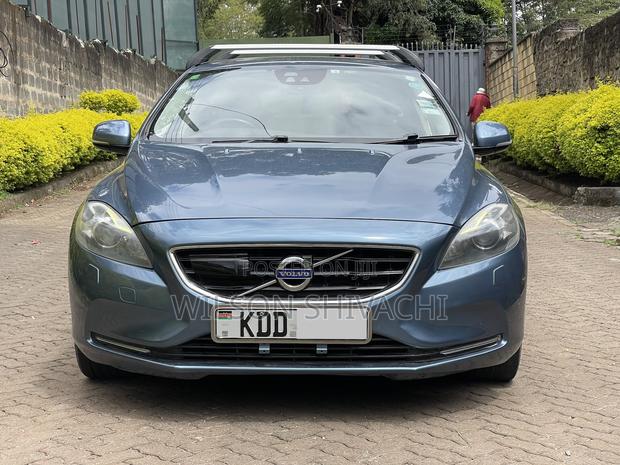 Volvo V40 2014 Blue
