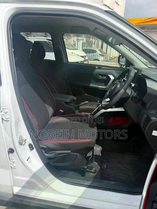 Toyota Raize 2019 White