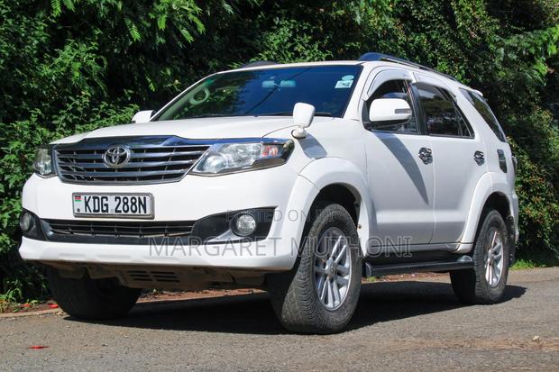 Toyota Fortuner 2015 White