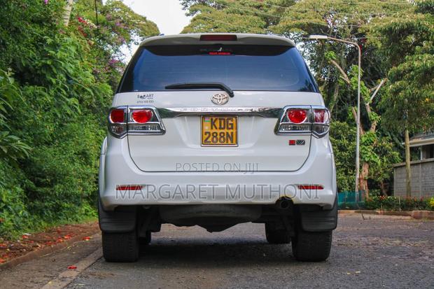 Toyota Fortuner 2015 White