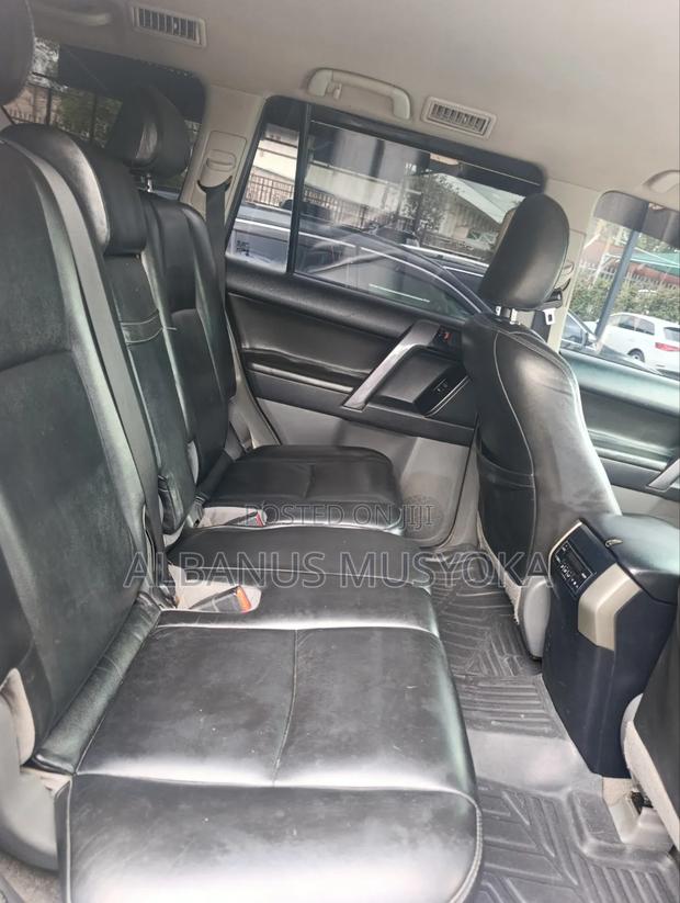 Toyota Land Cruiser Prado 2014 Black