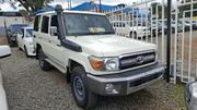 Toyota Land Cruiser 2016 White for sale